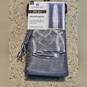 Worthington 5PC Curtain Set in Gray